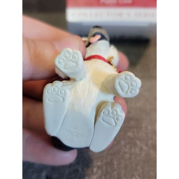 Hallmark 1999 puppy love ornament Xmas decor - Picture 3 of 4